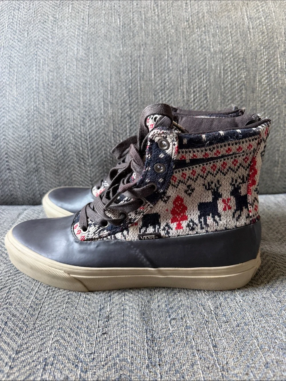 Vans OF the Wall Women’s High Top Knitted Back zip Duck Rubber Sneakers Sz: 7.5